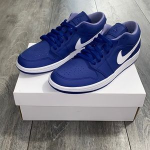WMNS AIR JORDAN 1 LOW